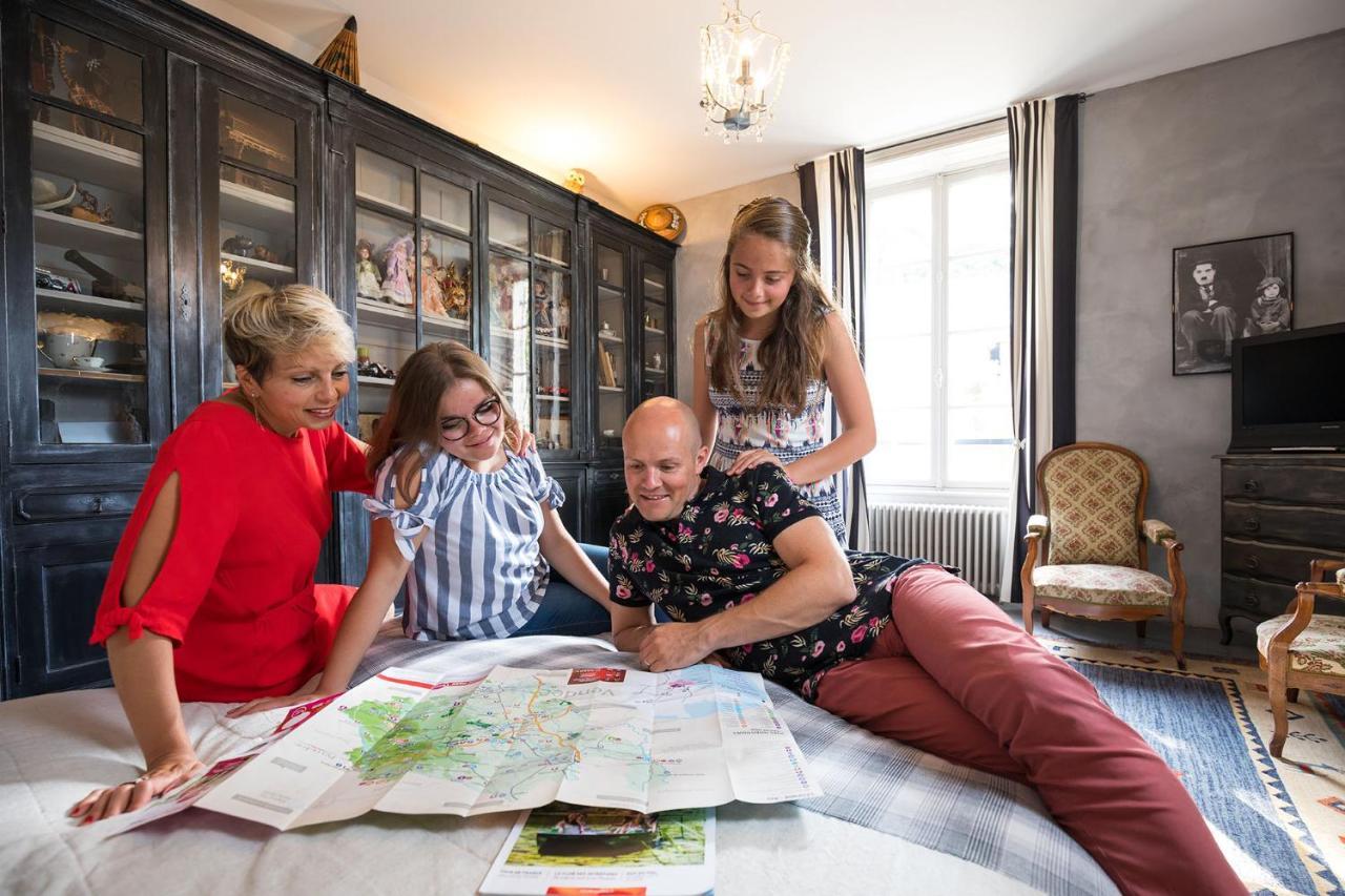 Le Petit Chateau Des Cedres Mouchamps Eksteriør bilde